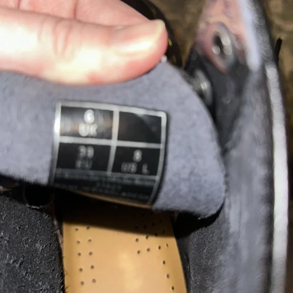 Dr. Martens Airwave Boots black shiny 11821 women's 8 - Picture 4 of 4